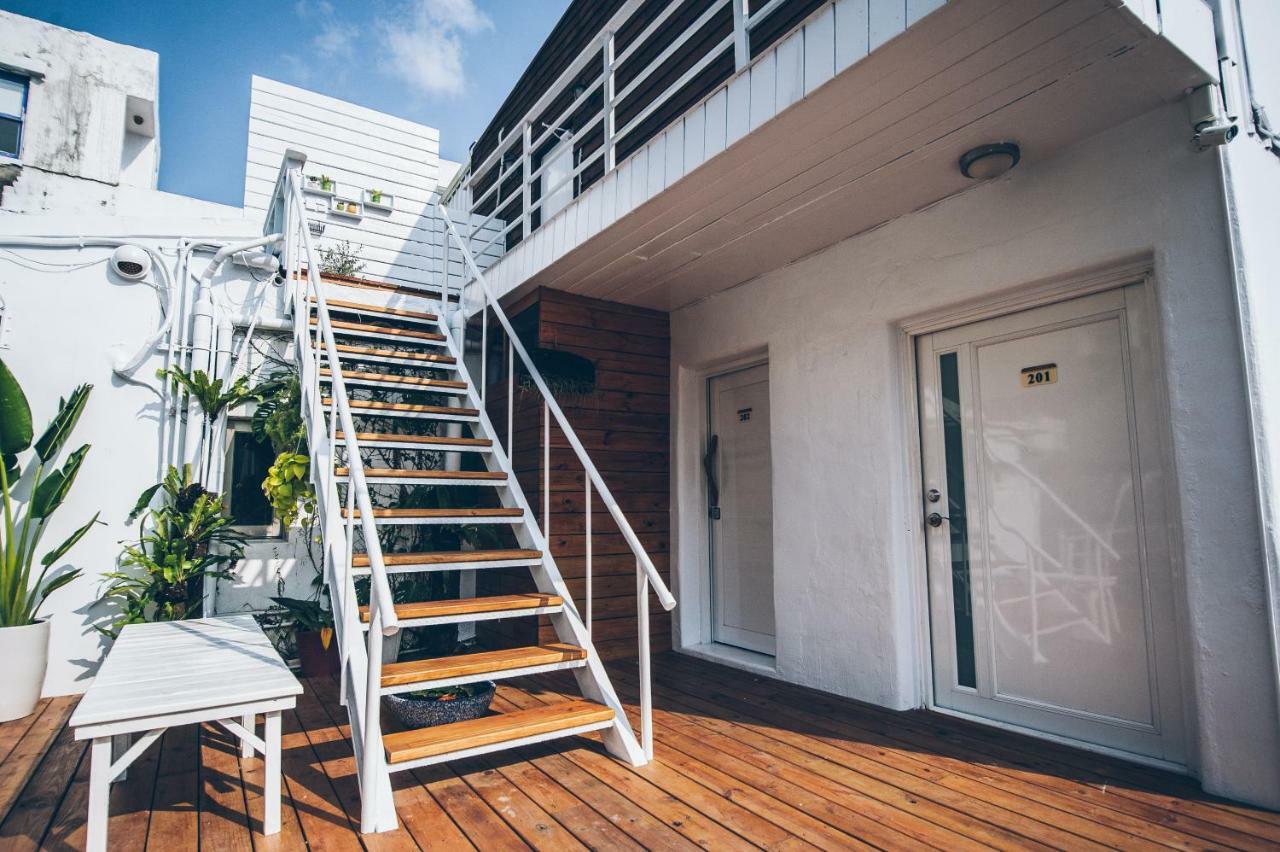 Yellow'S Kenting B&B 남완 외부 사진